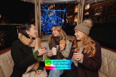 Amsterdam: Light Festival Heated Cruise with Drinks Option - Where to Meet Near Amsterdam Central (Sea Palace and Orange Crew)