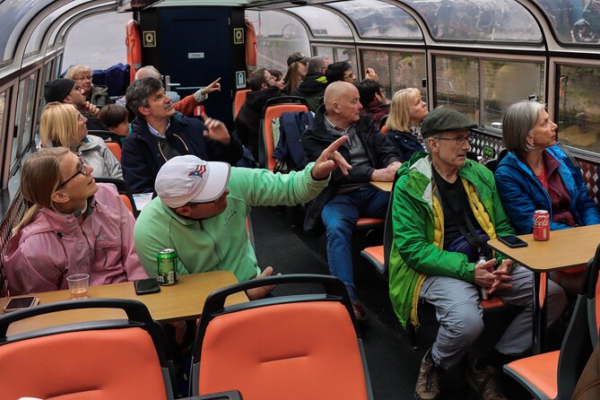 Amsterdam Live Guided Sightseeing Canal Cruise - Why this 1-hour canal cruise works for first-timers