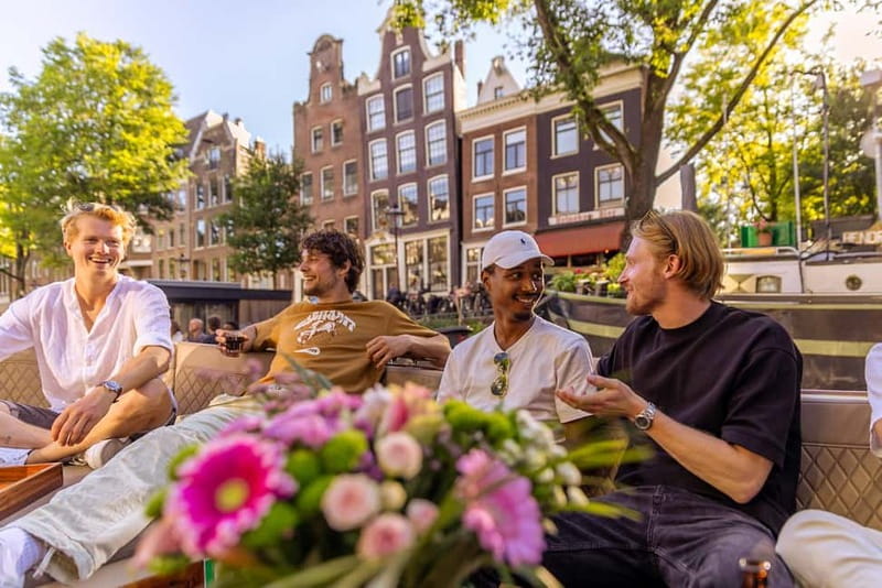 Amsterdam: Luxury Canal Cruise with Optional Snacks & Drinks - Timing: how to pick your 1–2 hour window