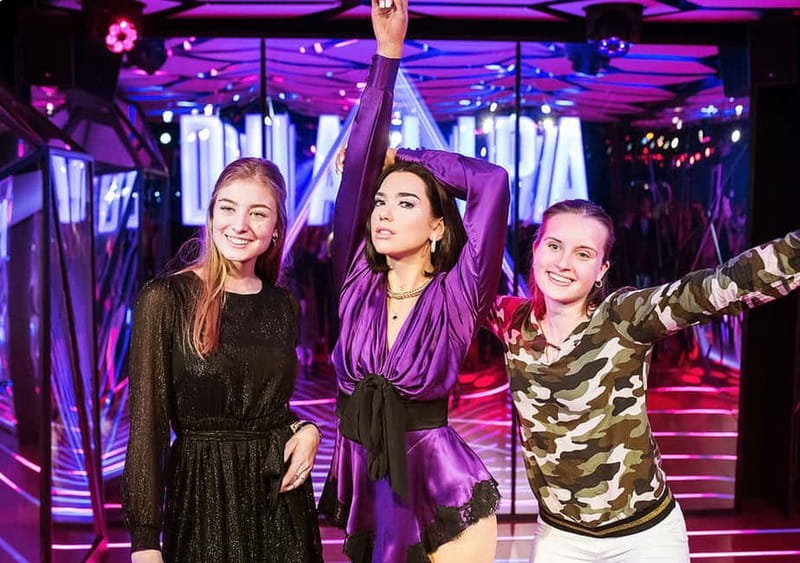 Amsterdam: Madame Tussauds Ticket - Lady Gaga and Martin Garrix Stops: Fun Without the Guesswork