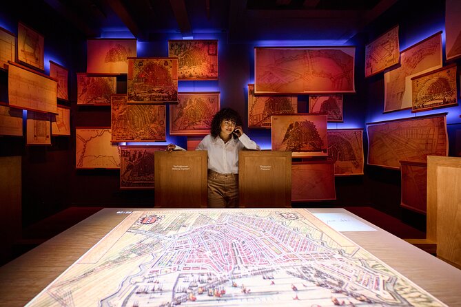 Amsterdam Museum of the Canals Admission Ticket with Audiotour - Audiotour in English: a self-paced guide that stays on topic