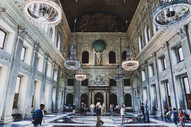 Amsterdam Must-See Historical City Walk with Local Expert - Key highlights worth your time