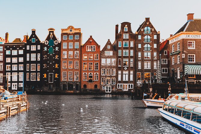 Amsterdam Must-See Historical City Walk with Local Expert - Westerkerk, Rembrandt’s connection, and Anne Frank diary context