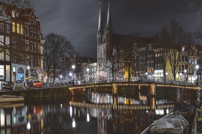 Amsterdam Night Photography Workshop with a Professional - Red Light District at Night: Where Your Shots Get Interesting Fast