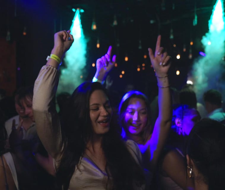 Amsterdam: Nightlife Scene 1, 2, or 3-7 Day Ticket - Entry rules and dress code: small details that prevent big letdowns