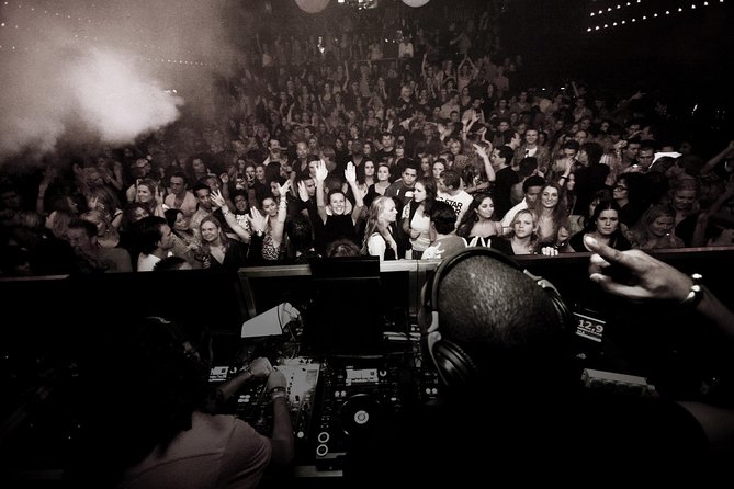 Amsterdam Nightlife Ticket & Bottle of Champagne - What this Amsterdam Nightlife Ticket actually includes