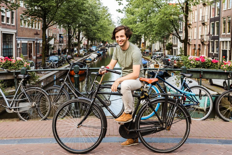Amsterdam: Off-the-Beaten-Track Neighborhoods Private Tour - Dam Square, National Monument, and the Westerkerk to Jordaan