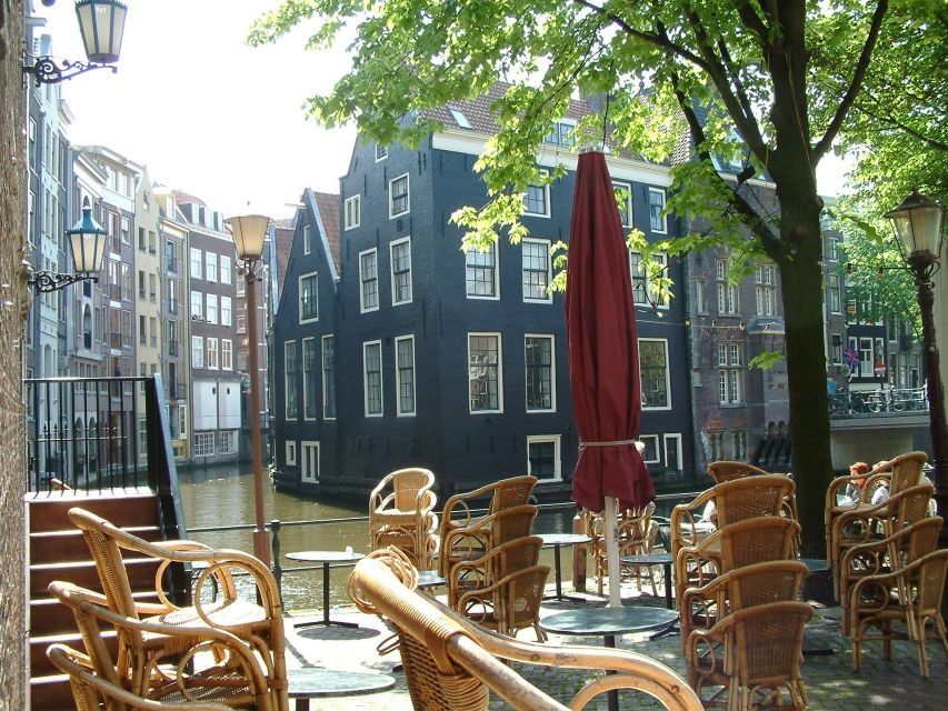 Amsterdam Old City Private Walking Tour - Price, pacing, and the private-group advantage