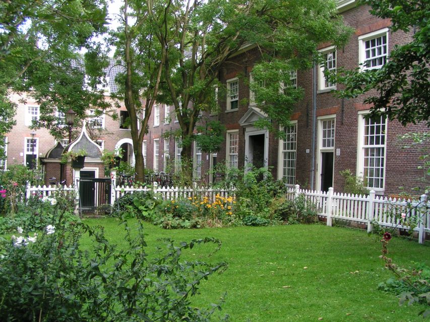 Amsterdam Old City Private Walking Tour - The Old Jewish District and Chinatown: stories side by side