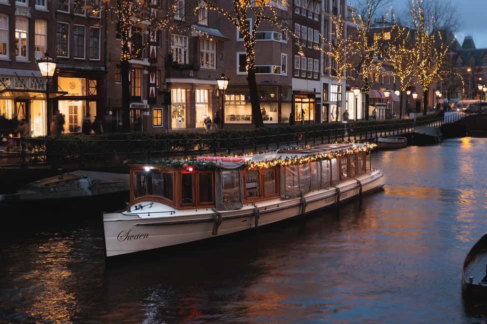 Amsterdam: Open Boat Cruise option Unlimited Drinks & Bite - Unlimited drinks and a small bite: where the value shows up
