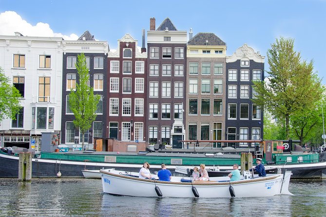 Amsterdam Open Boat Sightseeing Canal Cruise - Price and logistics: what you’re paying for on the canals