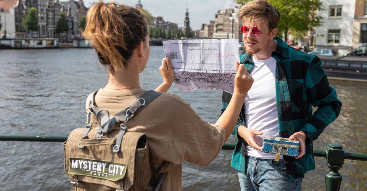 Amsterdam: "Operation 45 " Treasure Hunt Walking Tour - Shadow Wall: a close-look stop that slows your sightseeing down