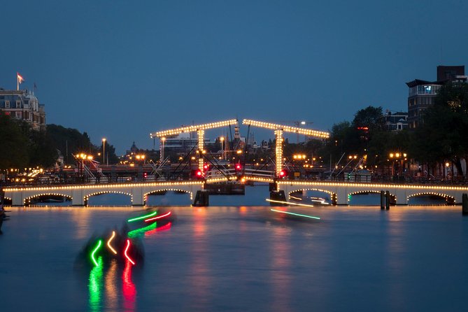 Amsterdam Photography Masterclass - Private Photography Lesson - Stop-by-stop: shooting Amsterdam’s photogenic icons without wasting time