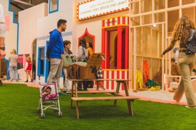 Amsterdam: Playhood Entry Ticket - Socks on, shoes off: the shoe-free zone rule