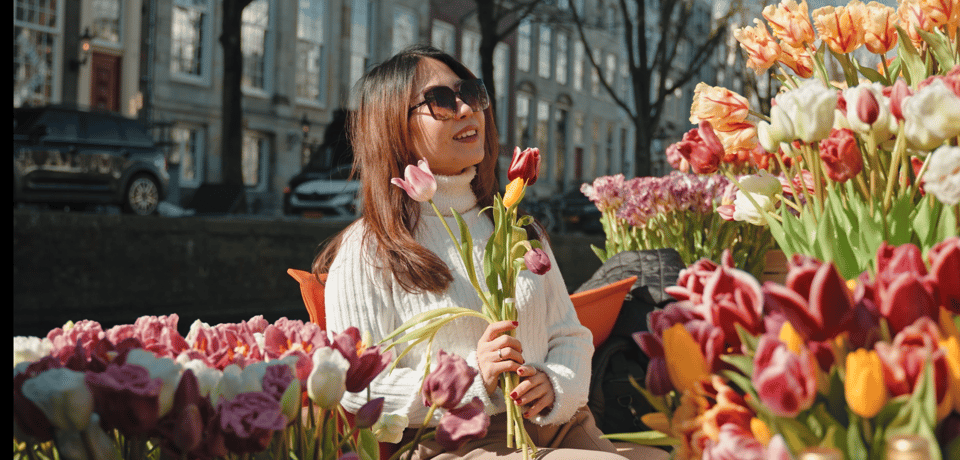 Amsterdam: Premium Tulip Boat Canal Tour - Who This Tour Is Best For (and Who Might Skip It)