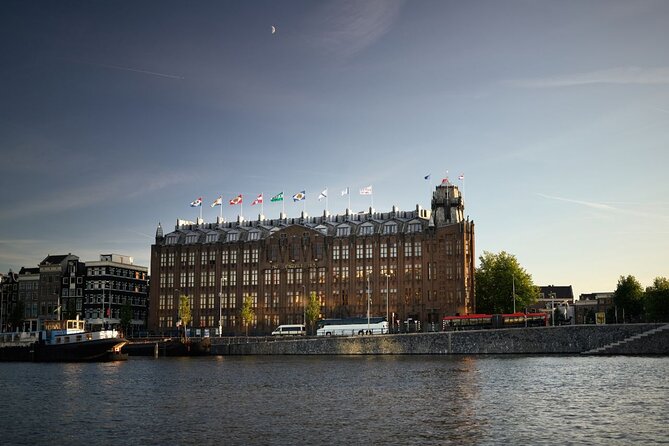 Amsterdam Private Boat Tour with Unlimited Drinks - Stop by stop: what each moment is really like