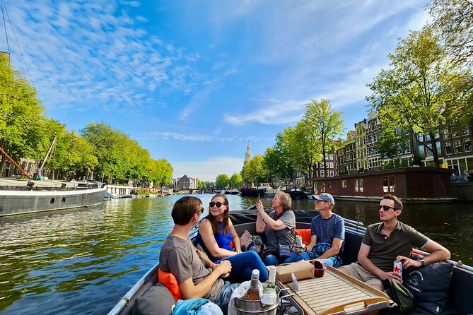 Amsterdam Private Canal Cruise – 90 Minutes through the Old City - Zuiderkerk and Munttoren: church spires make great navigation points