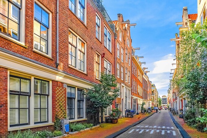 Amsterdam Private Historical Walking Tour - A 2-hour route that makes Amsterdam feel navigable