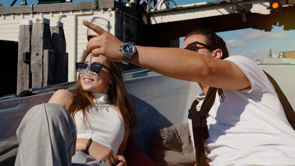 Amsterdam: Private Luxury Cruise with BBQ and Drinks - Covered and heated in colder days: the key reality check