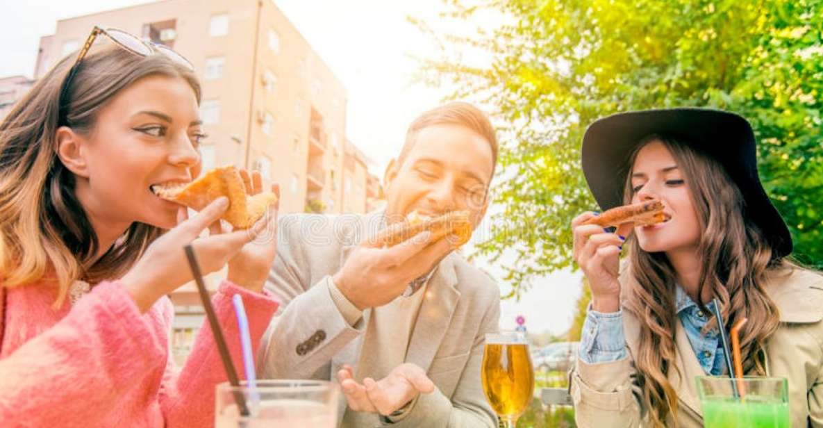 Amsterdam: Private Luxury Cruise with Pizza and Drinks - The canal route: Prinsengracht, Wester Church, and the iconic bridge lineup