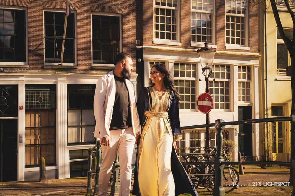 Amsterdam: Private Photoshoot for Couple, Family, or Solo - Who This Is Best For (Solo, Couples, Families, and Proposal Plans)