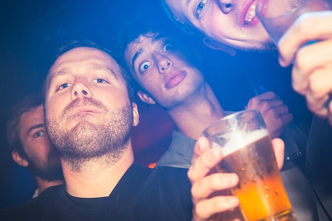 Amsterdam Private Pub Crawl in the City Center - Group size, pacing, and the 4-hour rhythm