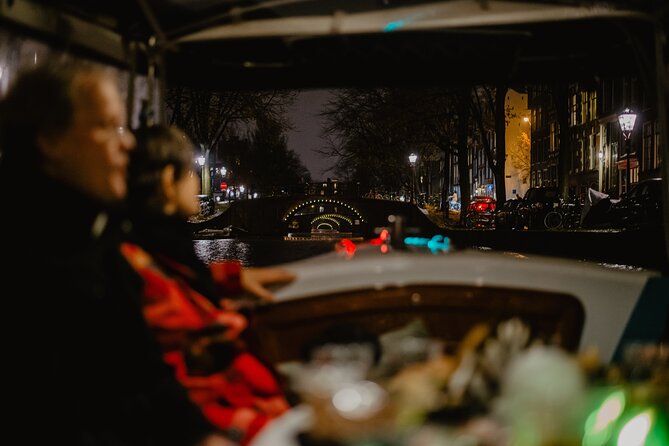 Amsterdam: Private Romantic Evening Canal Cruise + Bubbles/Snacks - Who this suits best (and who should think twice)