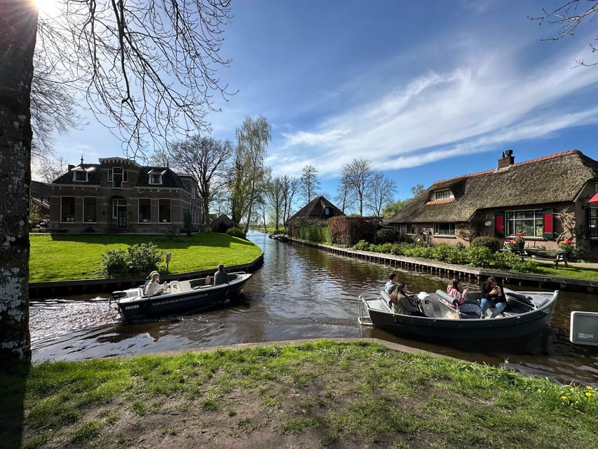 Amsterdam: Private Tour Giethoorn, Zaanse Schans Local Guide - Price and value: what you’re really paying for