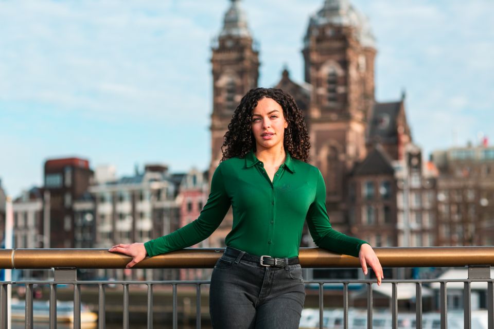 Amsterdam: Professional photoshoot at Centraal Station - Who this photoshoot suits best
