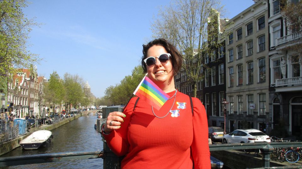 Amsterdam: Queer City Walking Tour With Local Guide - Homomonument to Belle: queer memory in stone and stories