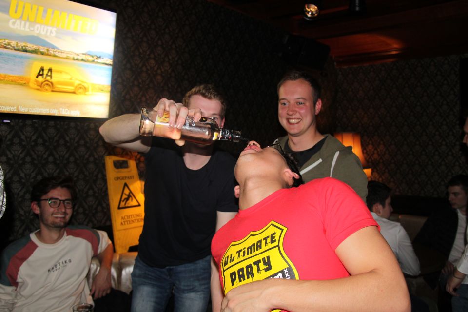 Amsterdam: Red-Light District Pub Crawl and Booze Boat Tour - Who This Tour Fits Best in Amsterdam (and Who Might Hate It)