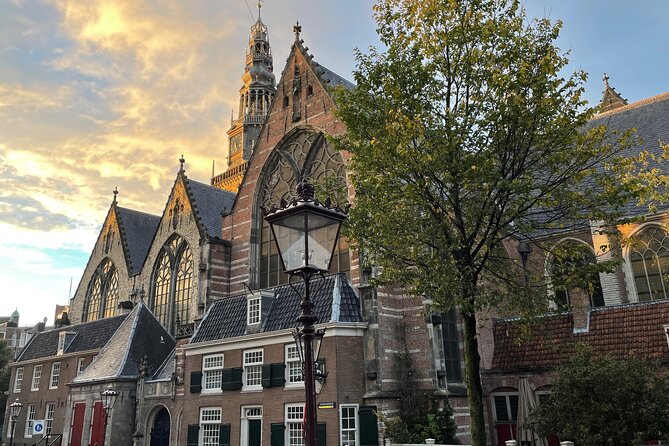 Amsterdam Red Light District: Serene and Other! - The guide’s style is the difference between awkward and insightful