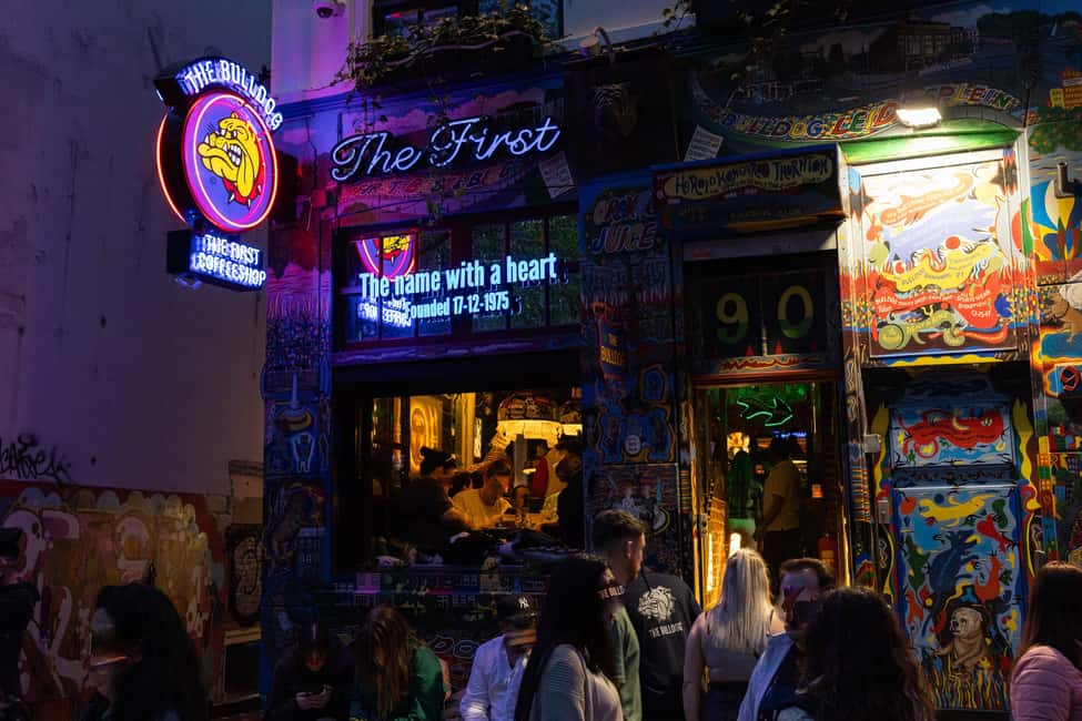 Amsterdam: Red Light District Tour in German/English/Italian - Practical do’s and don’ts before you show up