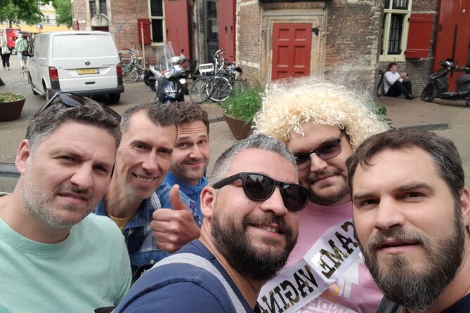 Amsterdam Red Light District Treasure: Self-Guided Tour & Quest - Why this scavenger hunt feels different in Amsterdam