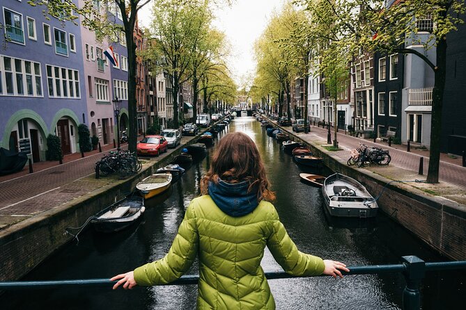 Amsterdam Red Light District Treasure: Self-Guided Tour & Quest - Start smart at Amsterdam Centraal Station