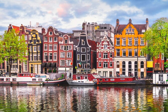 Amsterdam Red Light District Treasure: Self-Guided Tour & Quest - Price and time: what you’re really paying for