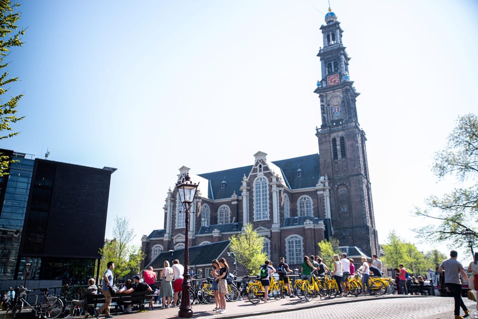 Amsterdam: Relaxed City Highlights Guided Bike Tour - Price and value: why $34 can work for a short, high-impact ride