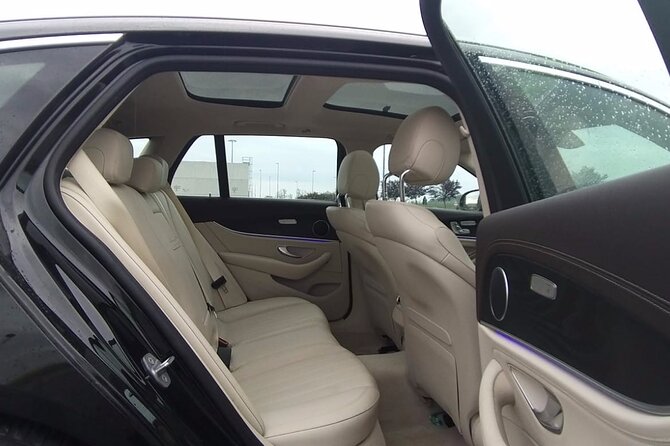 Amsterdam Schiphol Airport (AMS) to Amsterdam - Arrival Private Transfer - Timing Tips That Keep Your Arrival Smooth