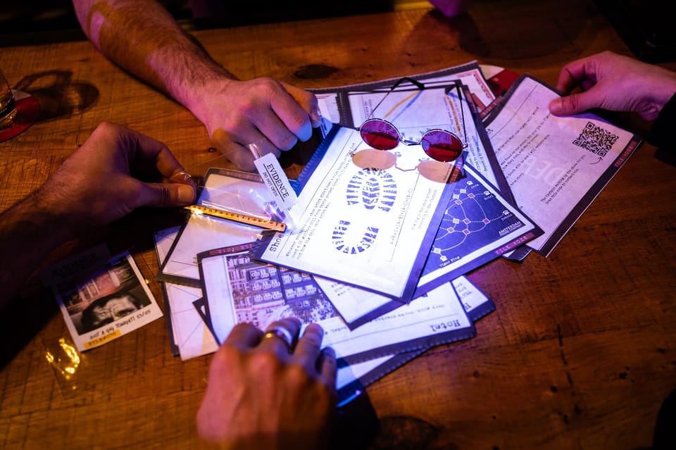 Amsterdam: Self-guided Red Light District Pub Crawl Mystery - The main puzzle walk: bars, clues, and how to keep the group in sync