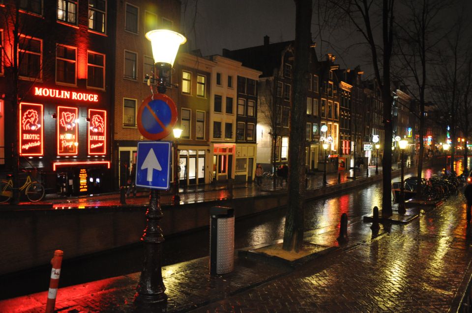 Amsterdam: Sex, Drugs, and Freedom Walking Tour - Price and value: is $31 worth 2 hours?