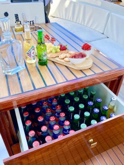Amsterdam Small Group Canal Cruise inc Snacks/Drinks Winter - Captain Stories Are the Real Star (Names You’ll Hear)