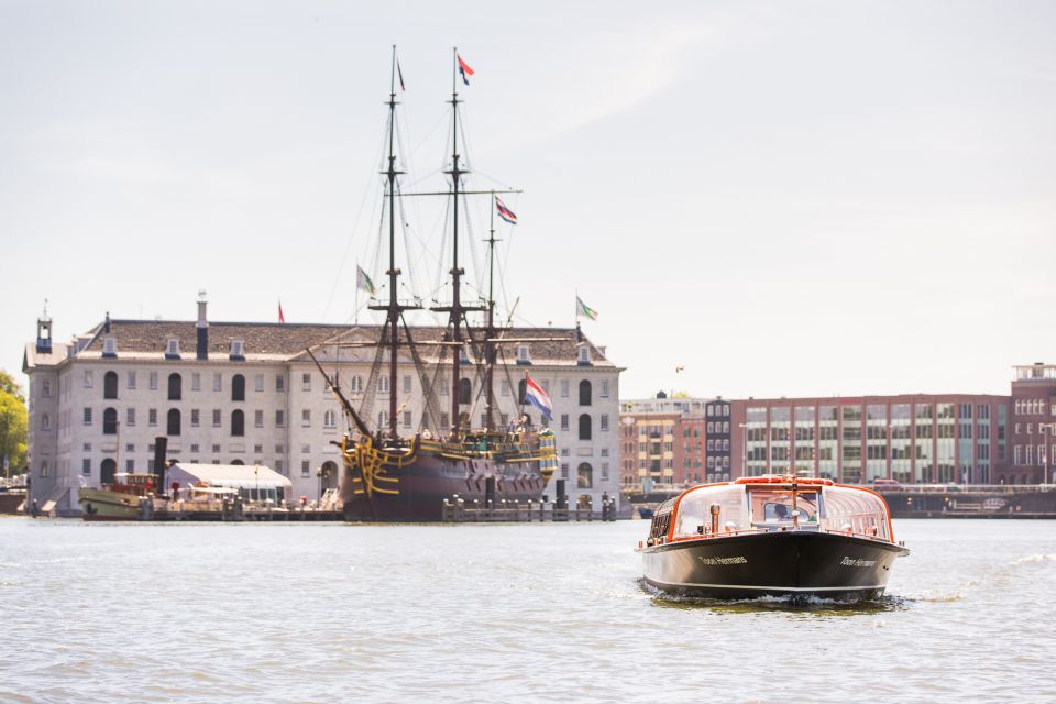 Amsterdam: Stedelijk Museum and 1-Hour Canal Cruise - Lovers departure docks: how to avoid last-minute confusion