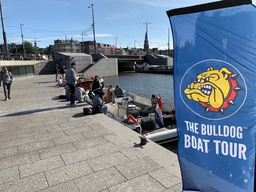 Amsterdam: The Bulldog Boat Smoke and Booze Cruise - Two docks, two booze plans: Central Station vs Leidseplein