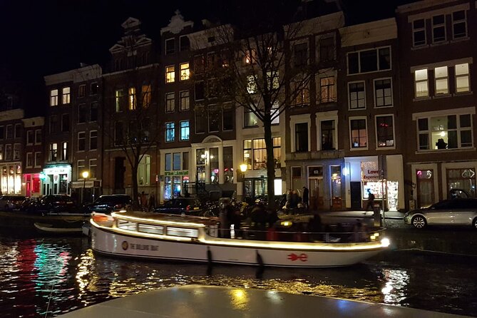 Amsterdam The Bulldog Boat Smoke Friendly Cruise + 2 drinks - Key highlights worth planning around