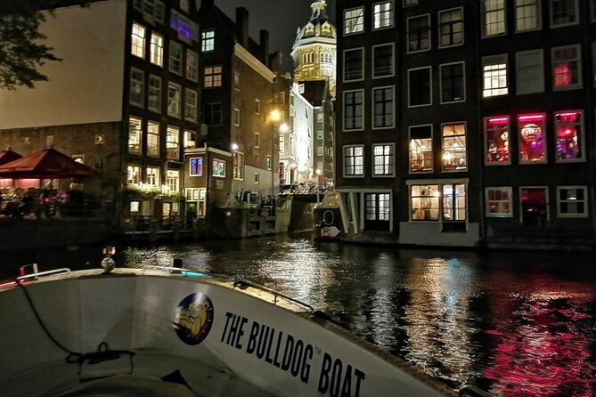 Amsterdam The Bulldog Boat Smoke Friendly Cruise + 2 drinks - The 2 drinks included: what that means for your budget and comfort