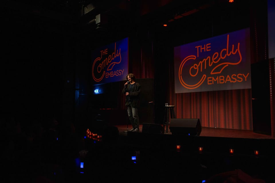 Amsterdam: The Comedy Embassy Stand-Up Show - The Intermission Break: Keeping the Night Comfortable