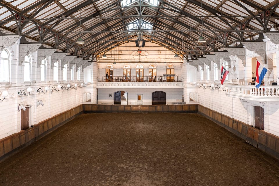 Amsterdam: The 'Hollandsche Manege' Stables Entry Ticket - Hollandsche Manege: a 1744 riding school you can actually step into