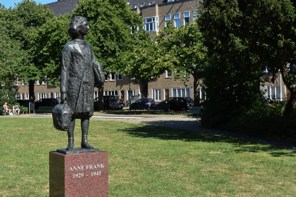 Amsterdam: The Life of Anne Frank Walking Tour - Guide quality: the best tours handle questions well