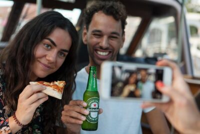 Amsterdam The Original Pizza Cruise with Unlimited Drinks - Pizza Options and What to Expect From the Food