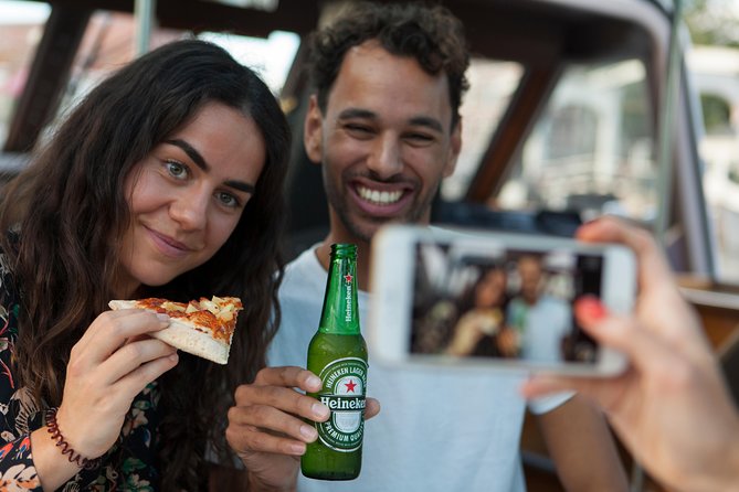 Amsterdam The Original Pizza Cruise with Unlimited Drinks - Pizza Options and What to Expect From the Food